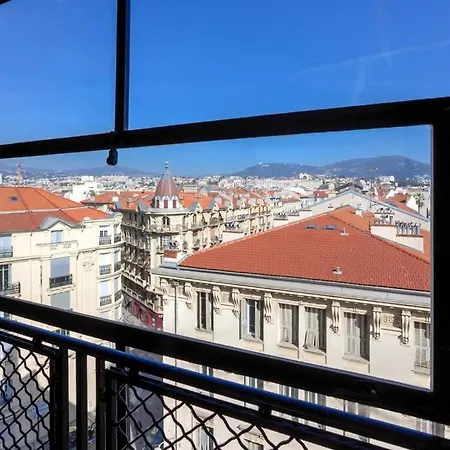 Apartment Beautiful Studio In The Heart Of