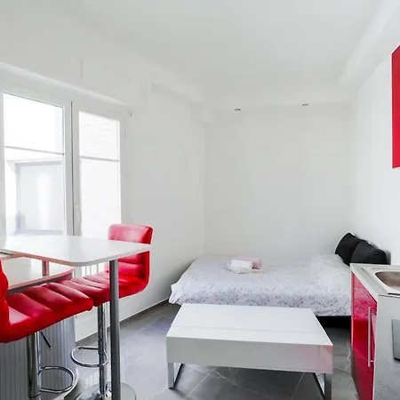 Beautiful Studio In The Heart Of * Nice